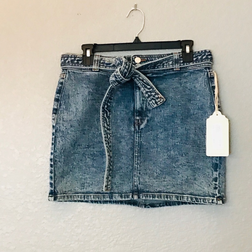 Band of Gypsies acid wash jeans skirt NWT medium - Picture 1 of 2